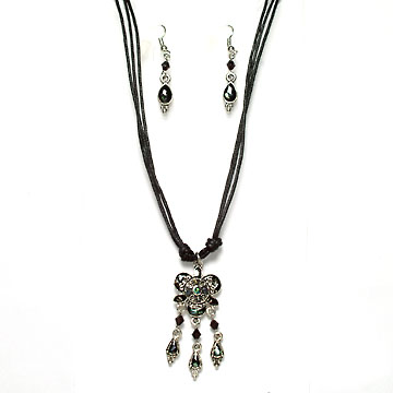 necklace04