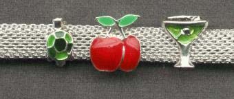 Green Martini on Mesh Metal Red Apple